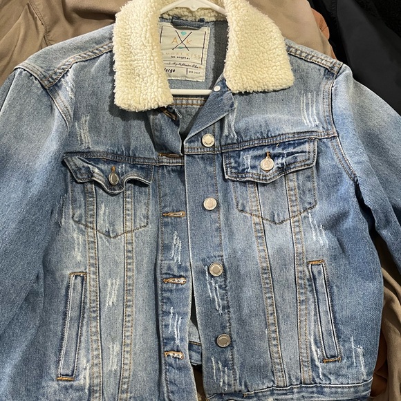 ANGEL KISS Jean Jacket - Picture 2 of 5